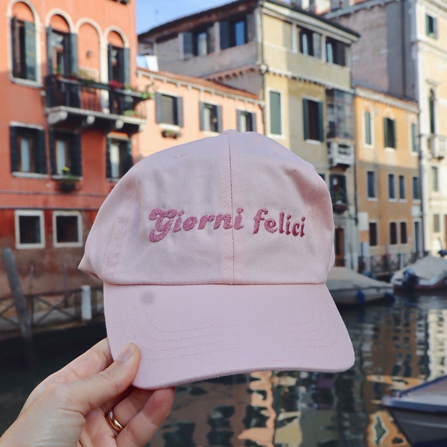 giorni felici cappello