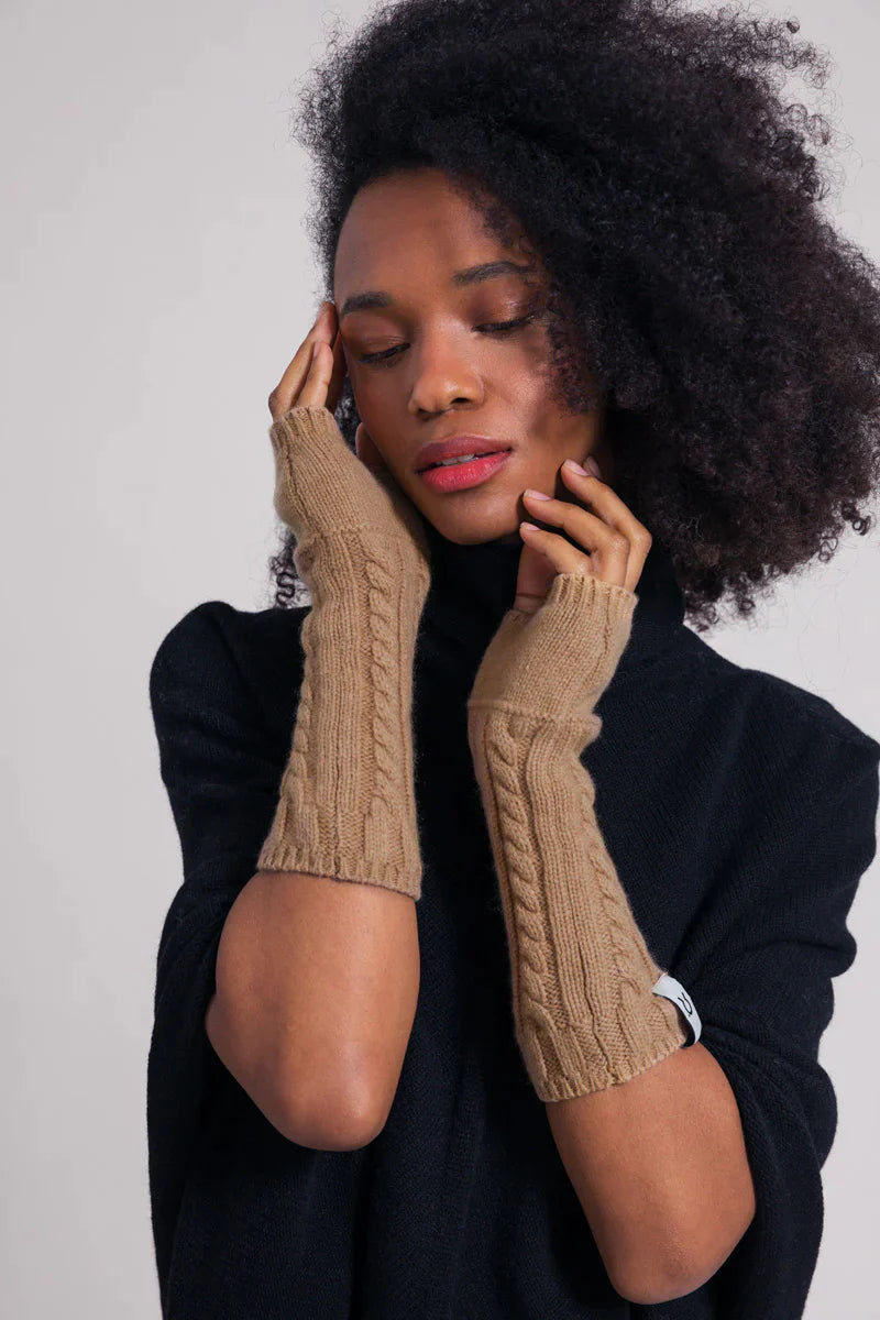 Manicotti in cashmere color biscotto