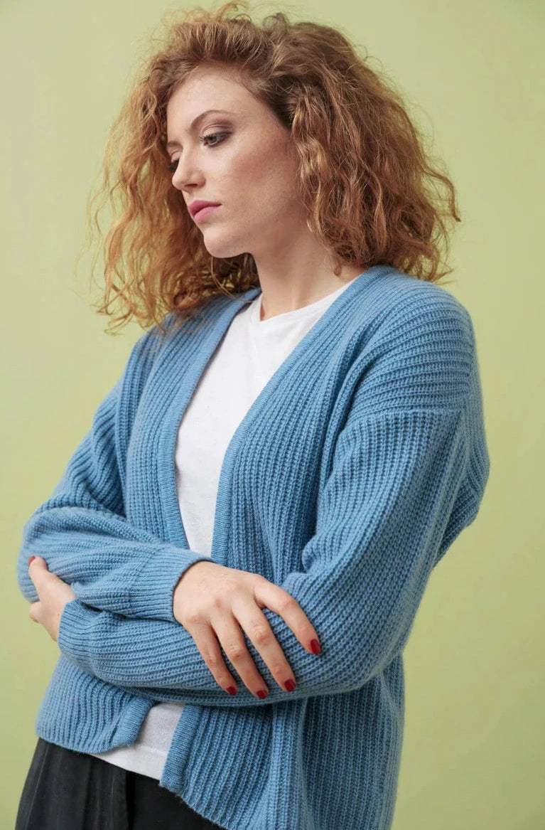 Cardigan modello Margherita cashmere – A Place To b'IT